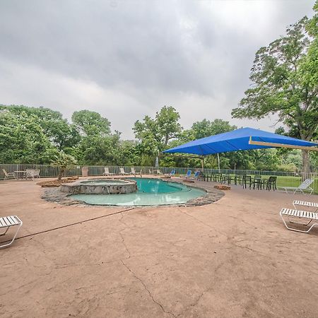 Urban Bungalow Ww C301 New Braunfels Εξωτερικό φωτογραφία