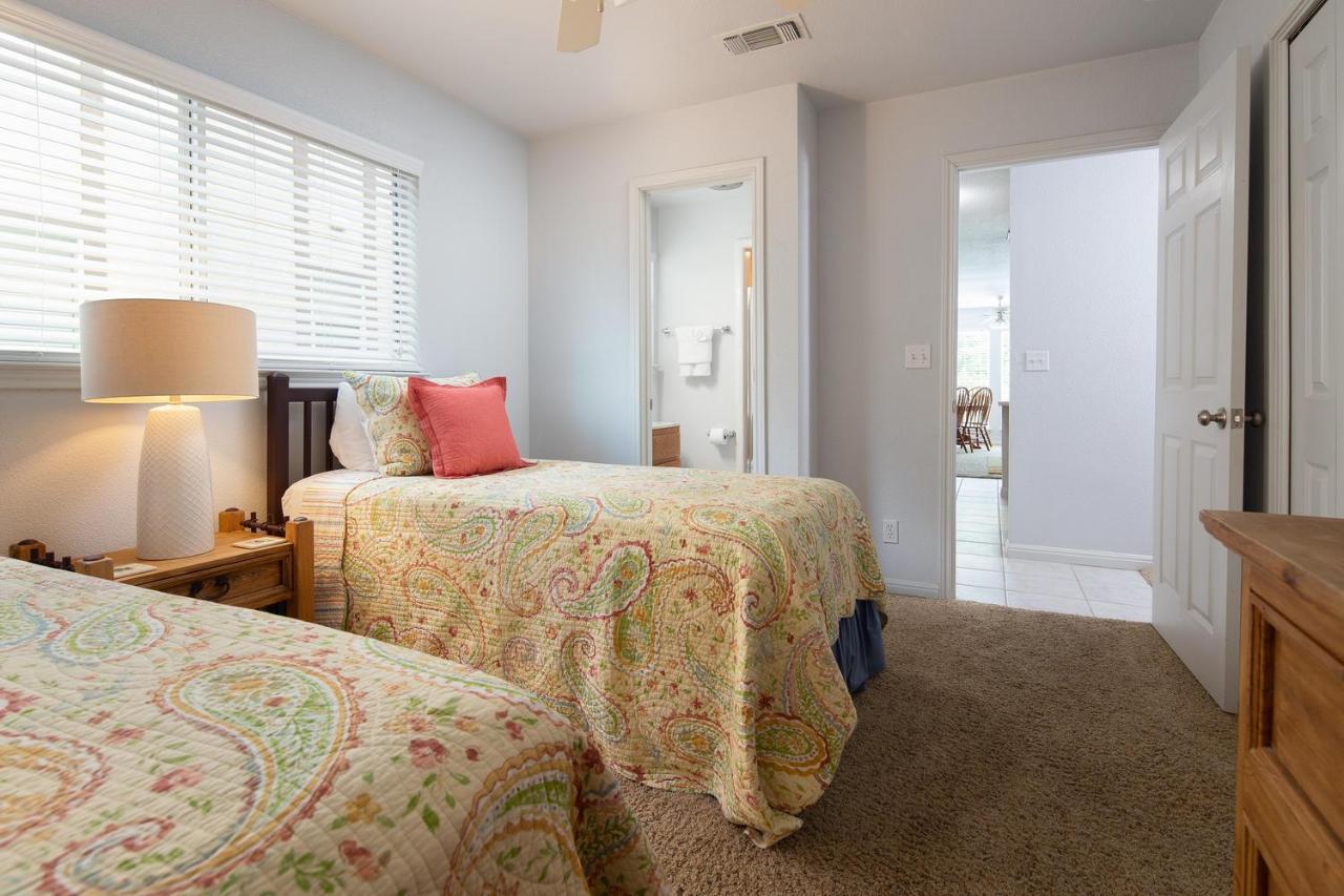 Urban Bungalow Ww C301 New Braunfels Εξωτερικό φωτογραφία